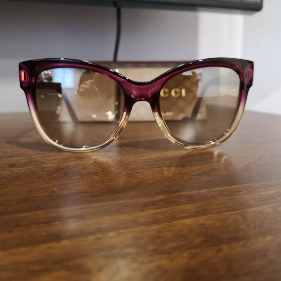 Gucci Accessories - Gucci Women's Sunglasses
